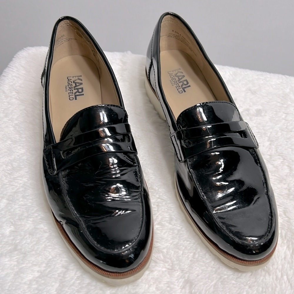 Karl Lagerfeld Paris Patent Leather Moyen Loafer size 8.5